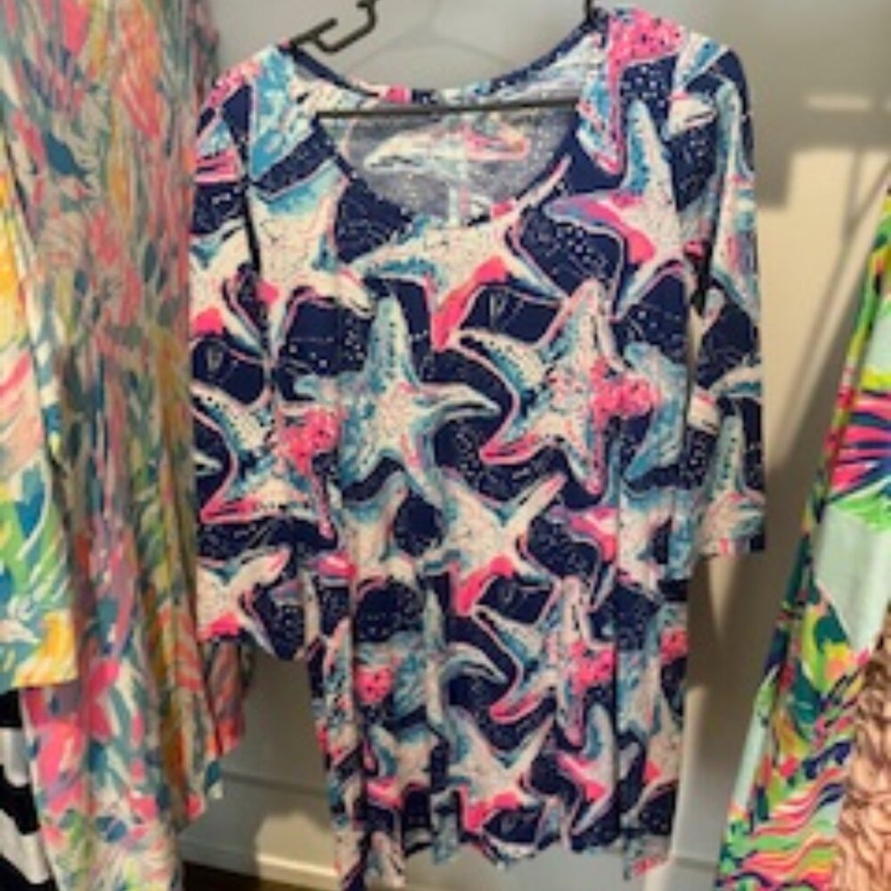 Lilly Pulitzer dress - sold out print / Worn 3x / Size medium